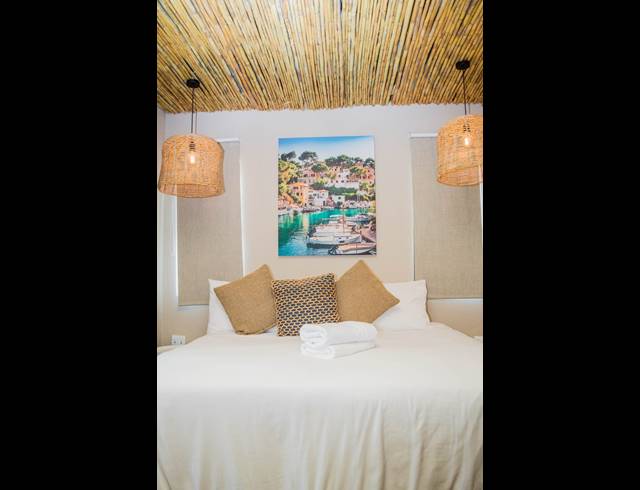 M² LODGE FOR SALE IN ZANDFONTEIN AH